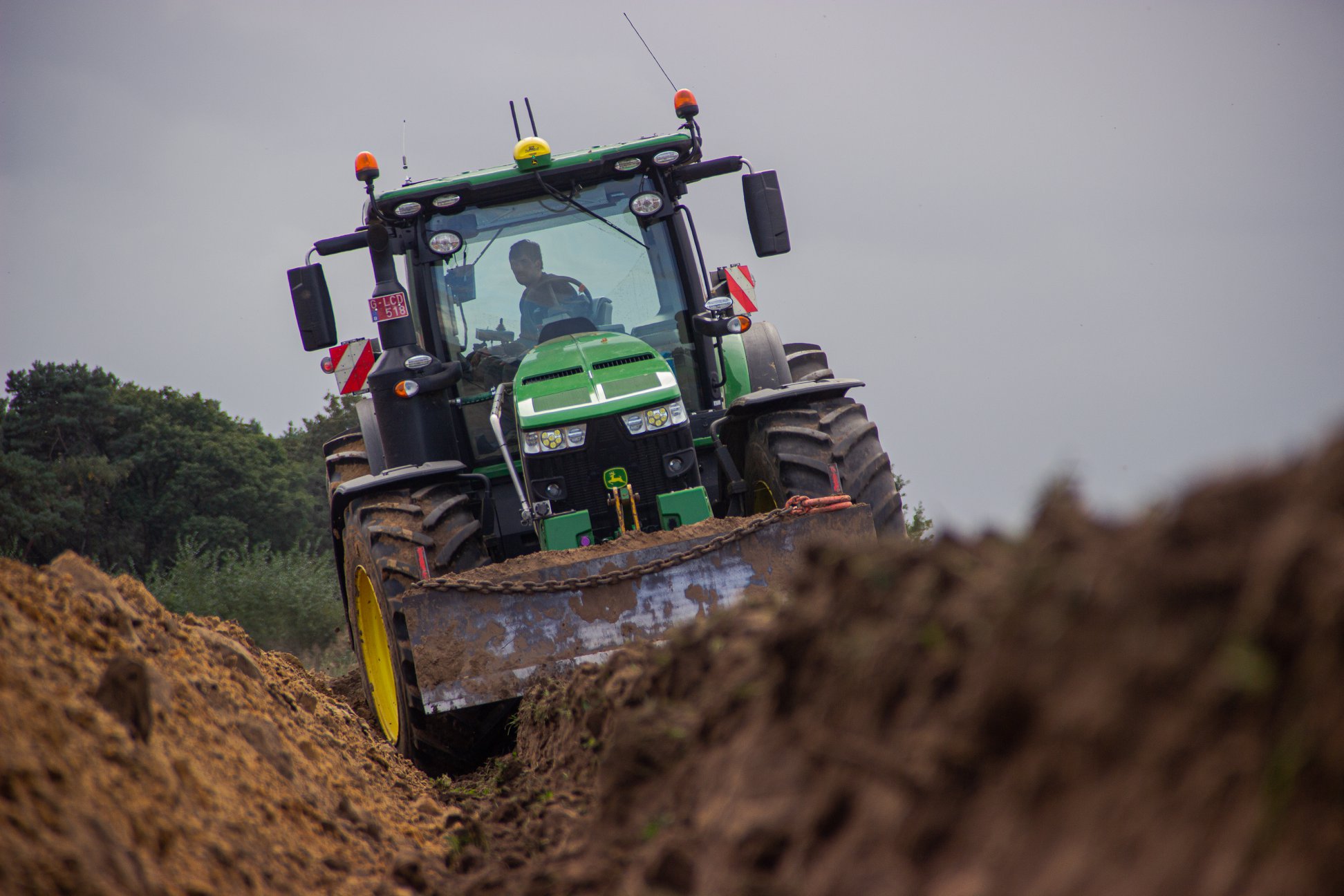diepploegen woelen diep spitten 